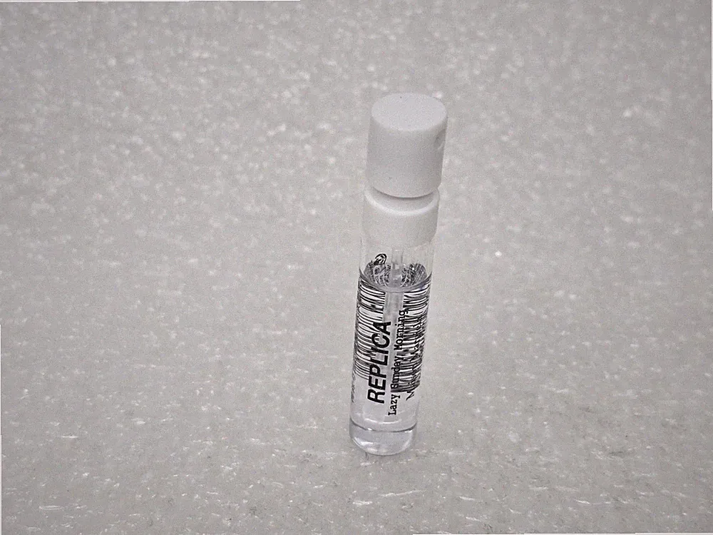 Maison Margiela Replica Lazy Sunday Morning Eau De Toilette Perfume Sample Spray