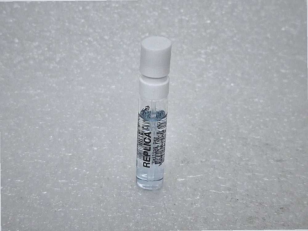 Maison Margiela Replica Sailing Day Eau De Toilette Perfume Sample 2ml .06 oz