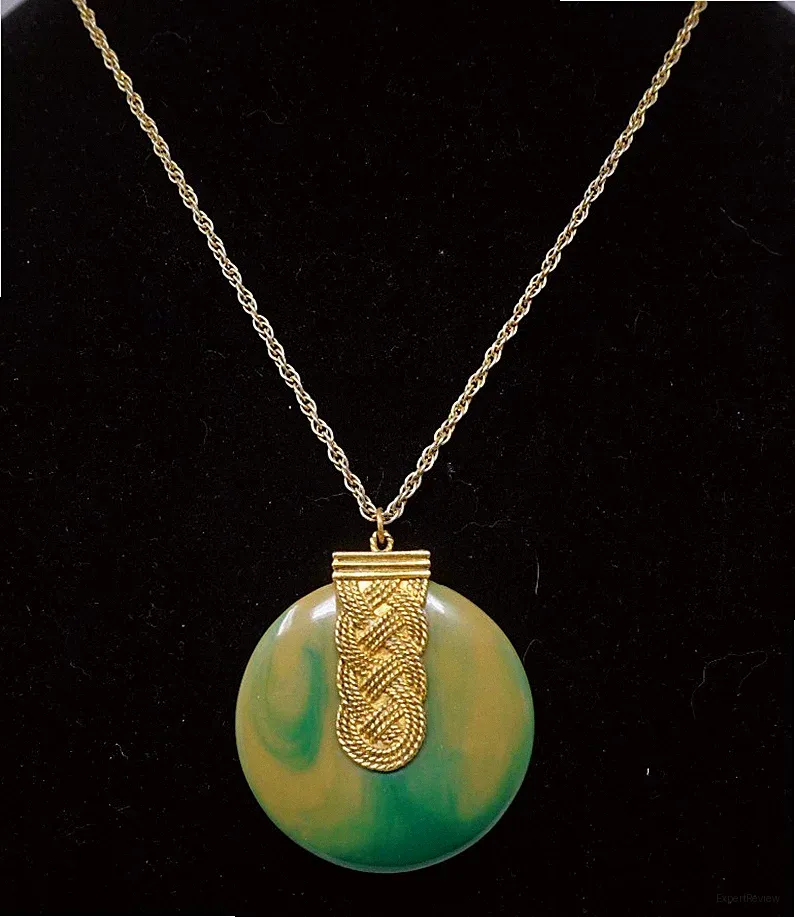 Vintage Khara Max Factor Creme Perfume Compact Faux Jade Green Pendant Necklace